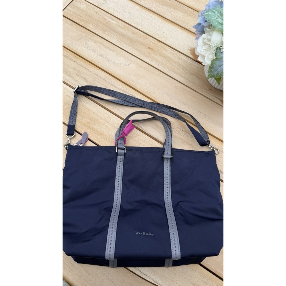 Vera Bradley Midtown Small Tote in Navy